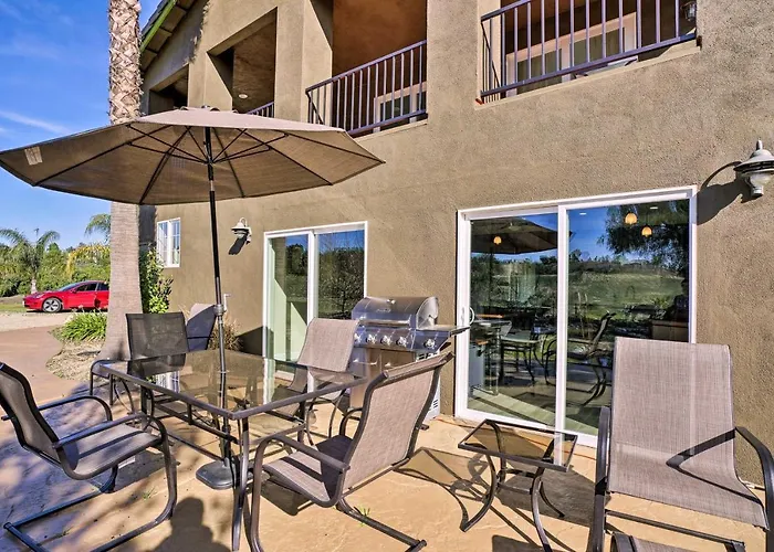Large Temecula House With Balcony - Near Vineyards